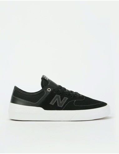 New Balance Numeric 379 Skate Shoes - Black/White est présent 