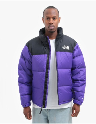 The North Face 1996 Retro Nuptse Jacket - Peak Purple d'Europe débarque